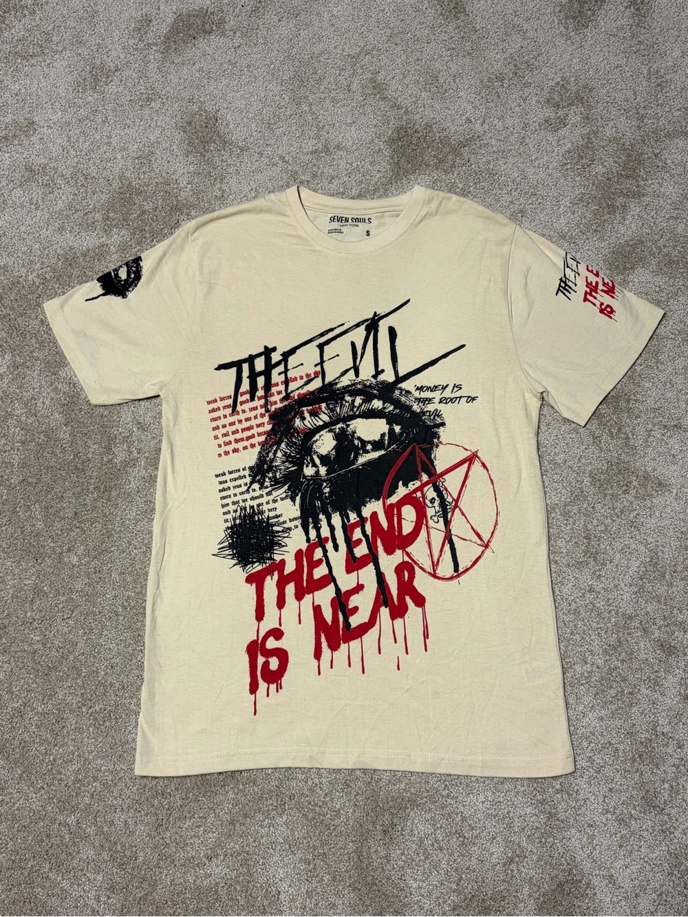Seven Souls - The End Is Near - Size S tee